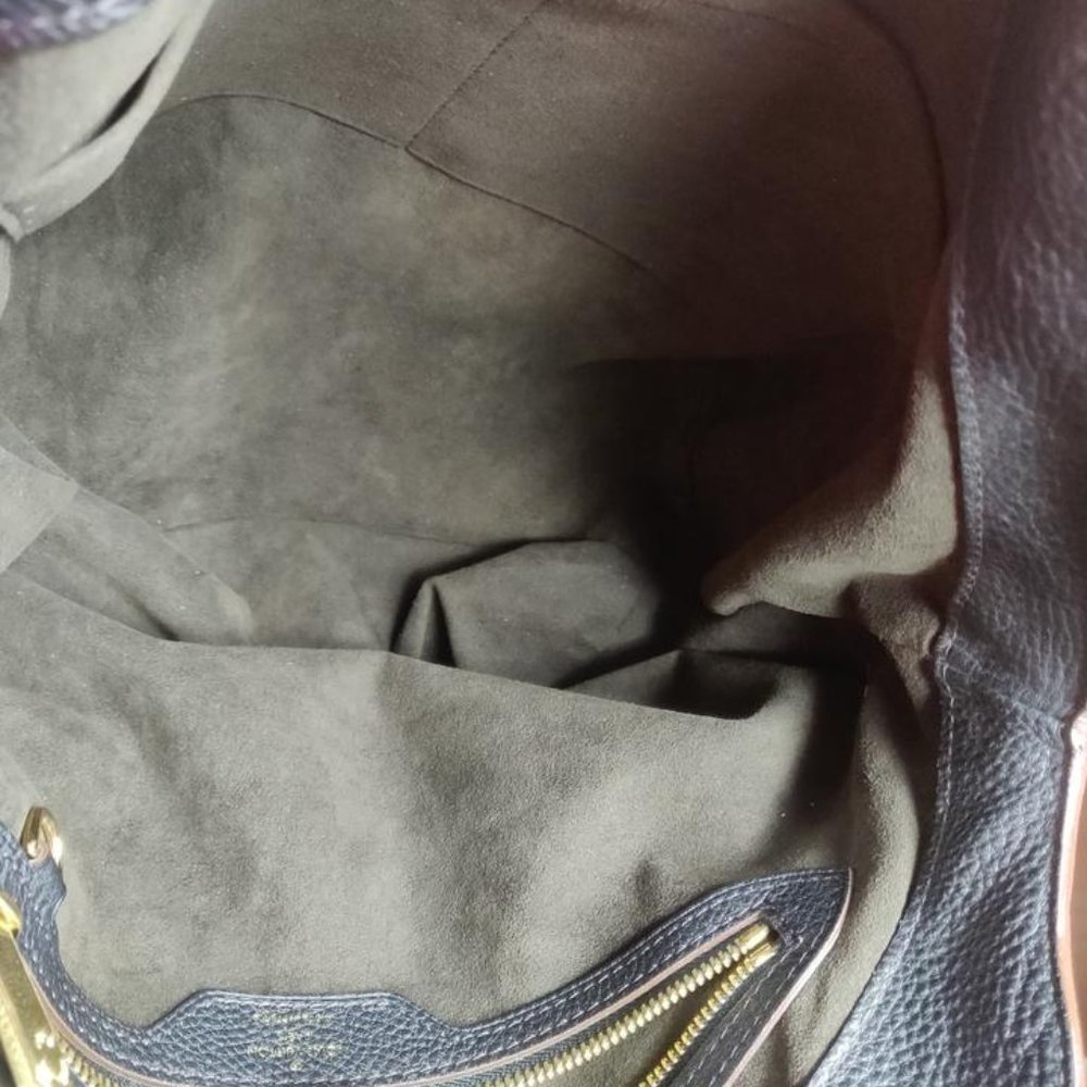 Louis Vuitton Mahina Cirrus Pm Purse Navy Blue - Picture 13 of 14
